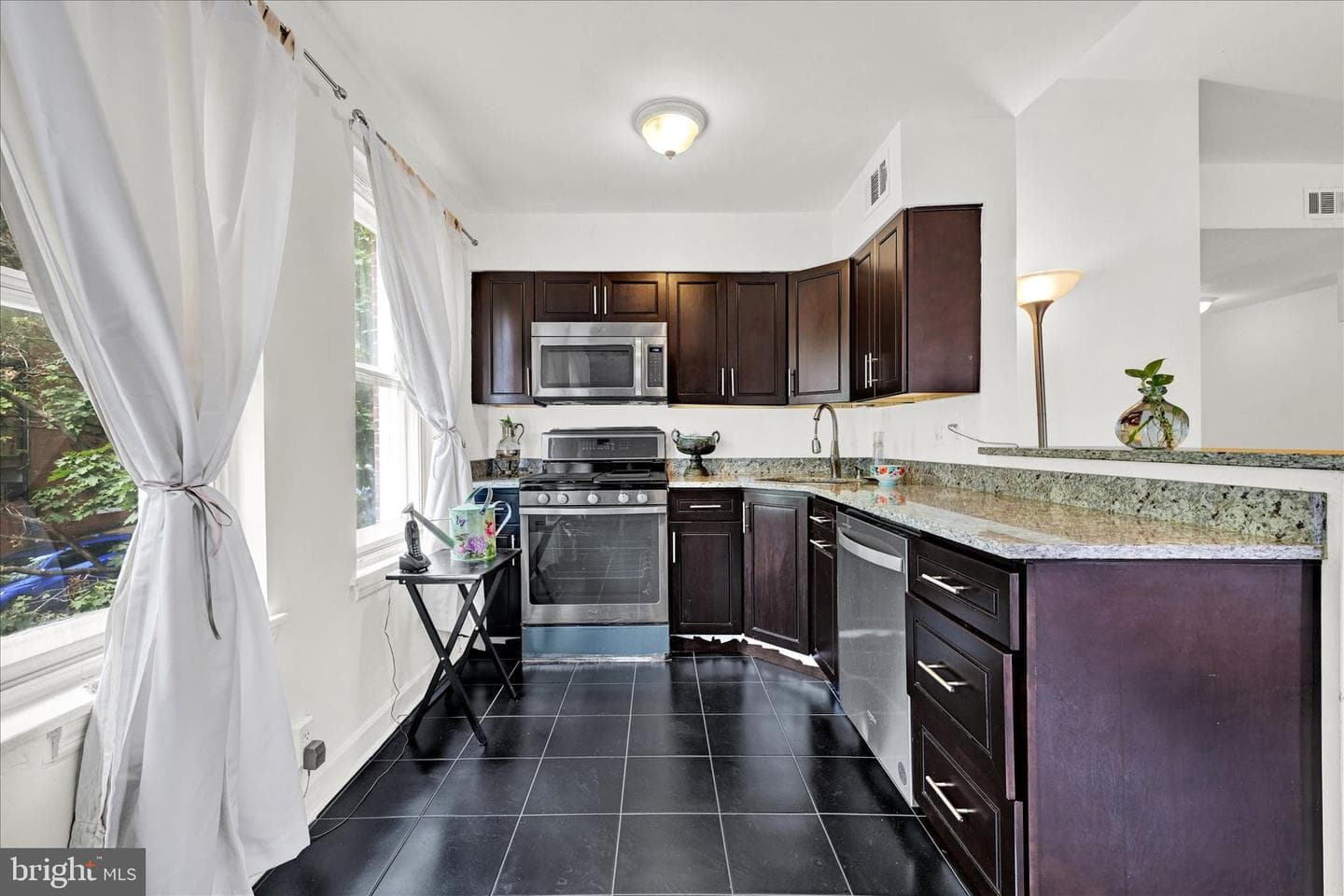 1227 Park Avenue #9 photo 15