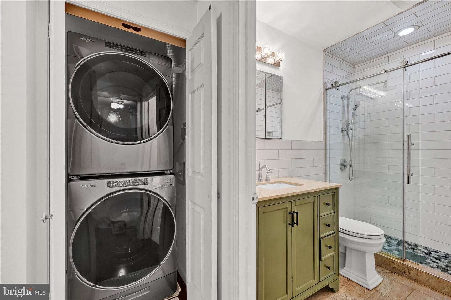 1227 Park Avenue #9 photo 24