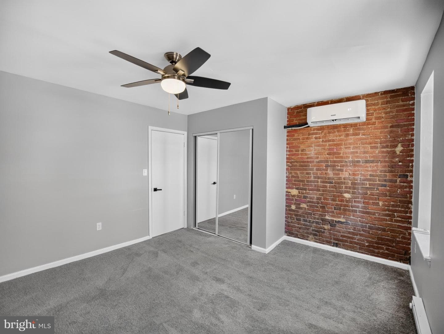 629 N Duncan Street photo 13