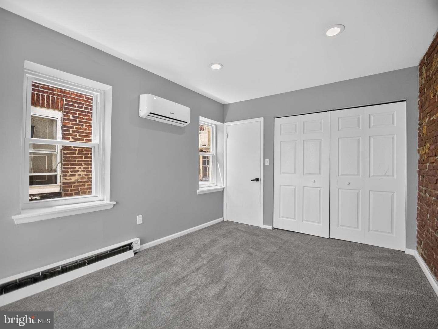 629 N Duncan Street photo 19