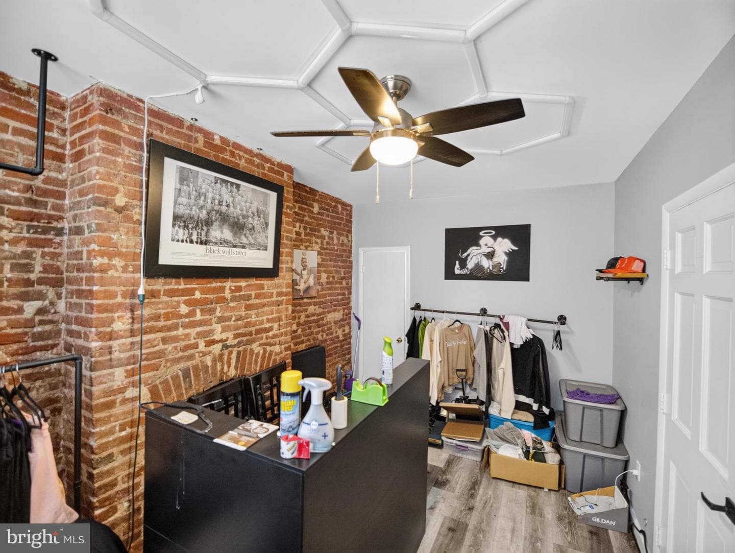 629 N Duncan Street photo 27