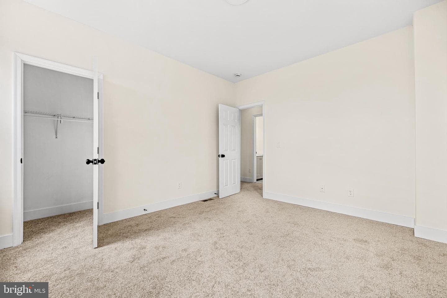 748 Mckewin Avenue photo 14