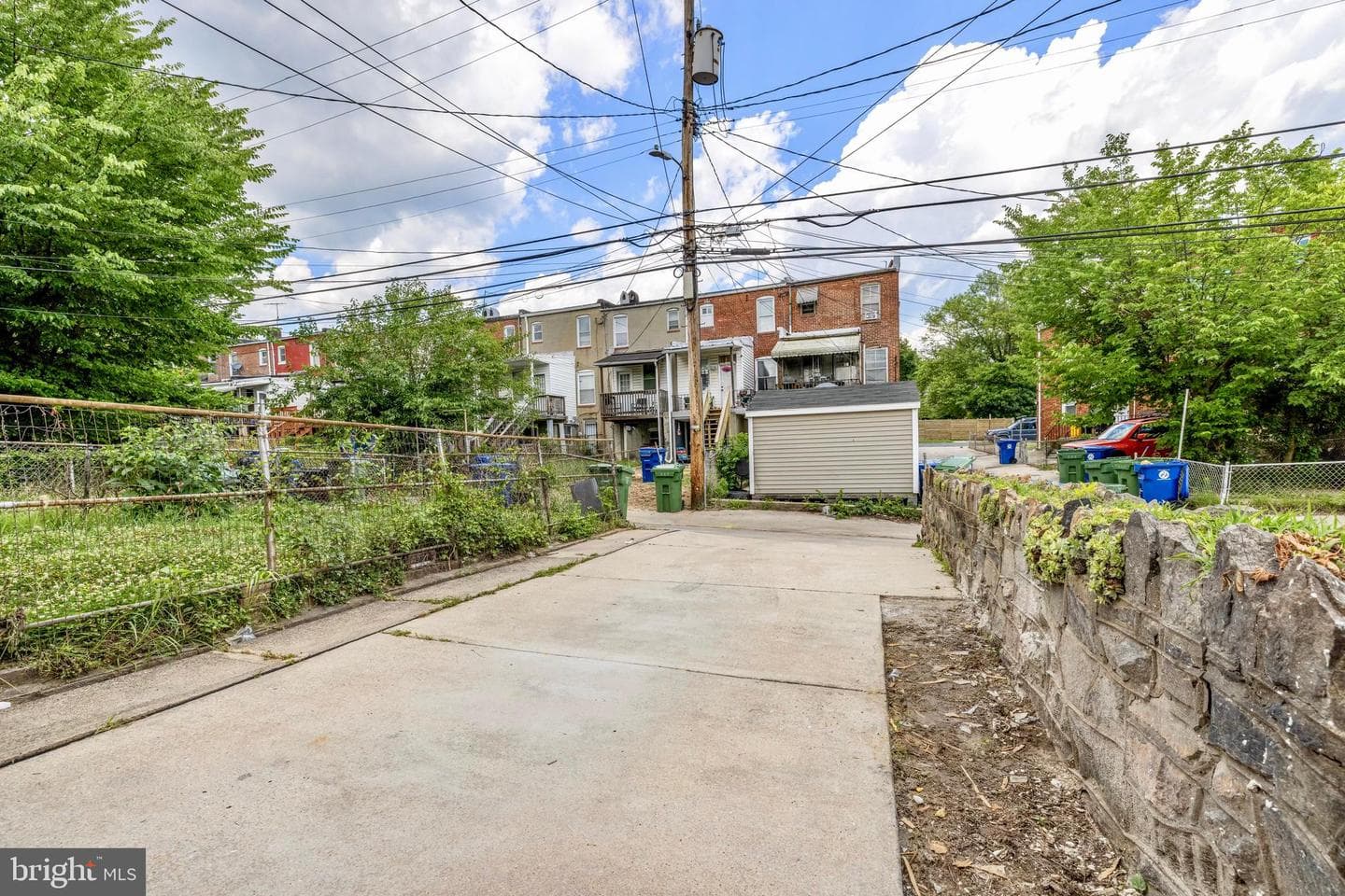 748 Mckewin Avenue photo 29