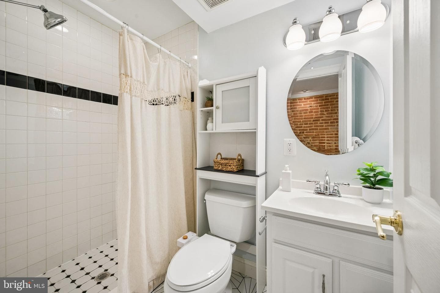 1115 Haubert Street photo 20