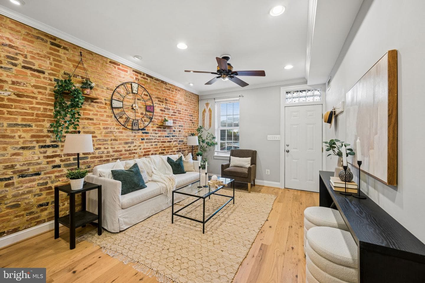 1115 Haubert Street photo 4
