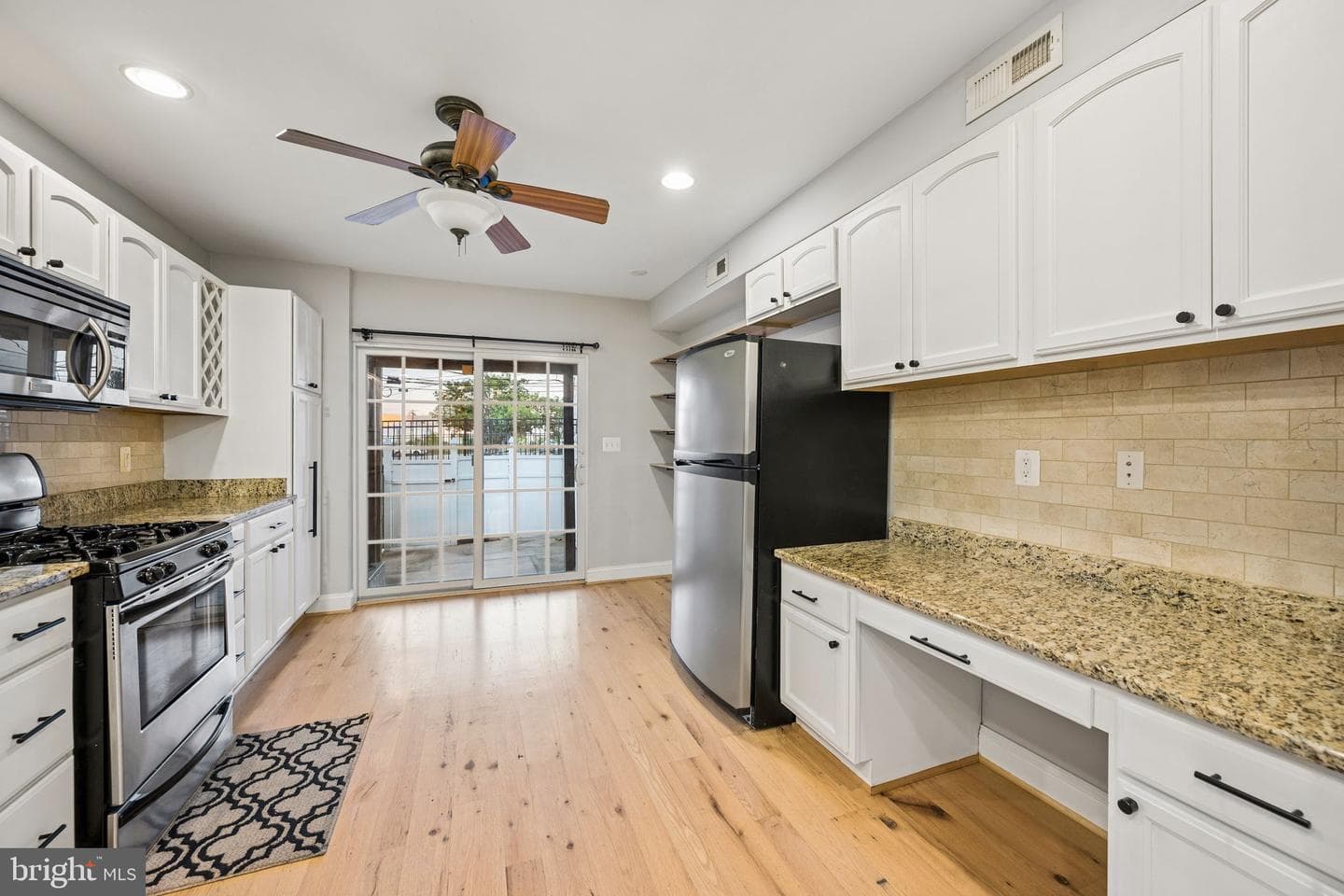 1115 Haubert Street photo 8