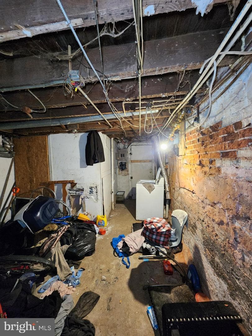 1511 Presstman Street photo 22