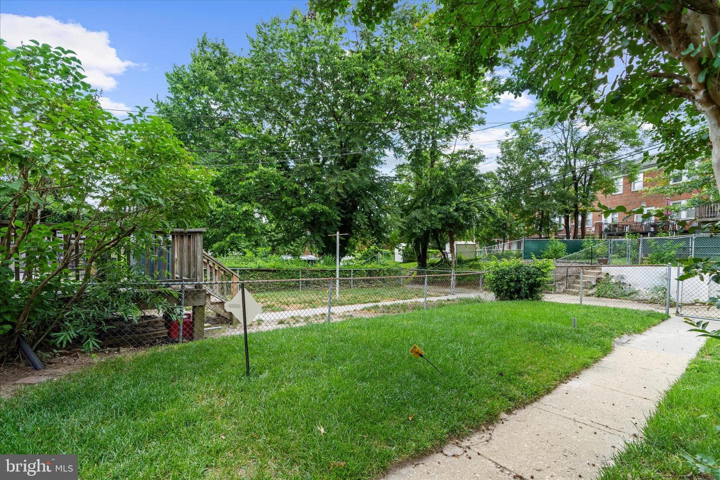 1510 E 36th Street photo 33