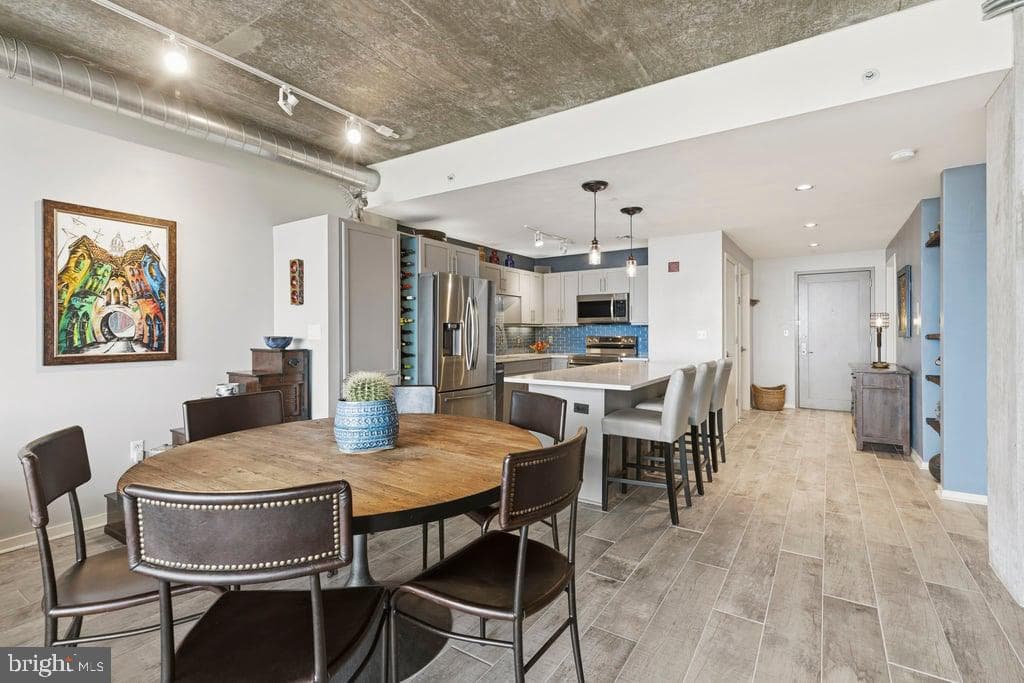 1200 Steuart Street #528 photo 26