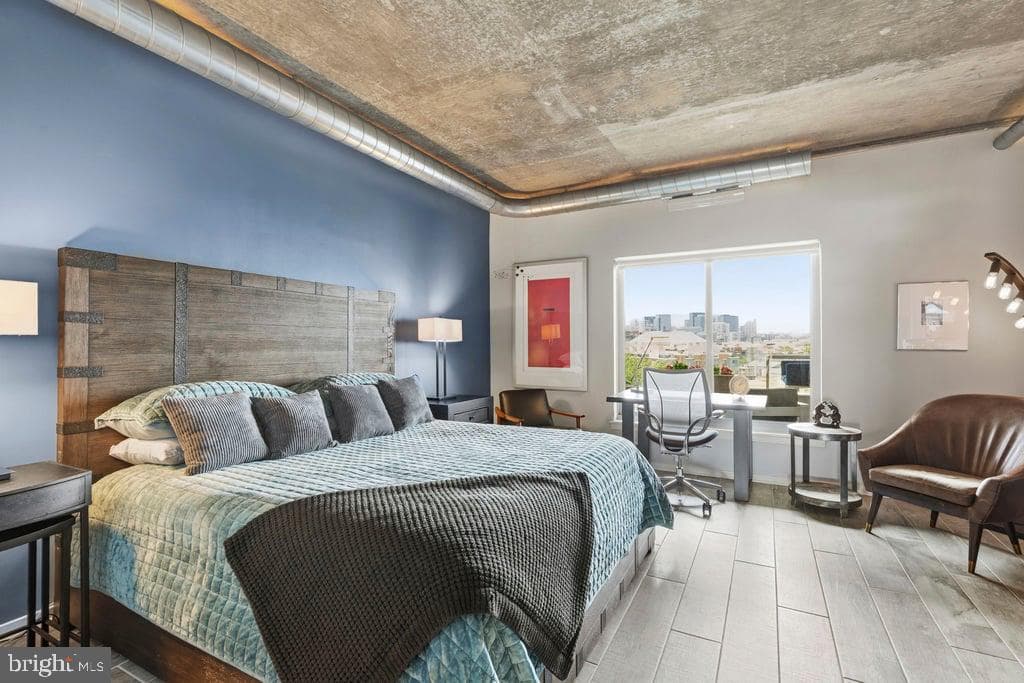 1200 Steuart Street #528 photo 31