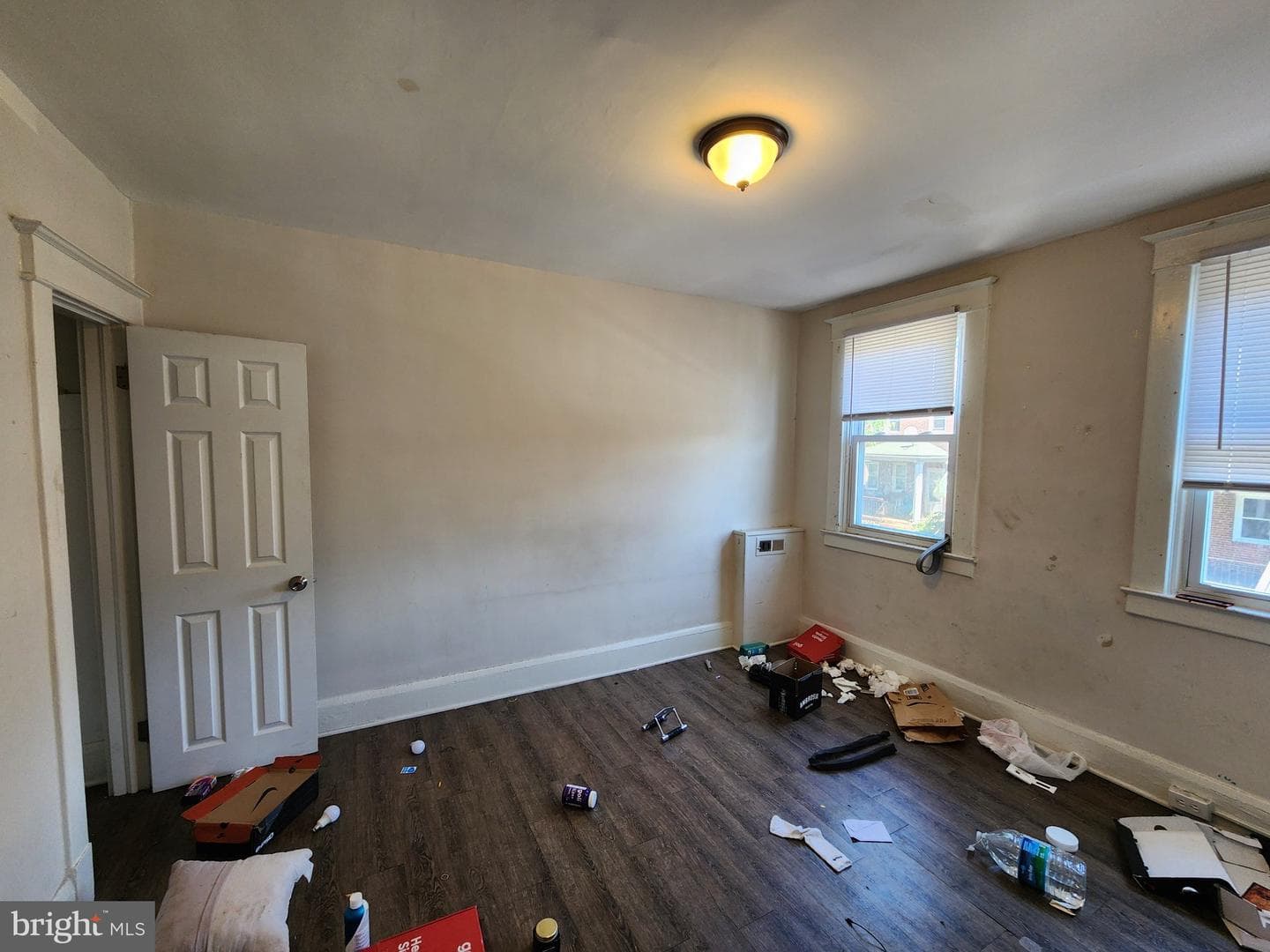 525 Sheridan Avenue photo 26