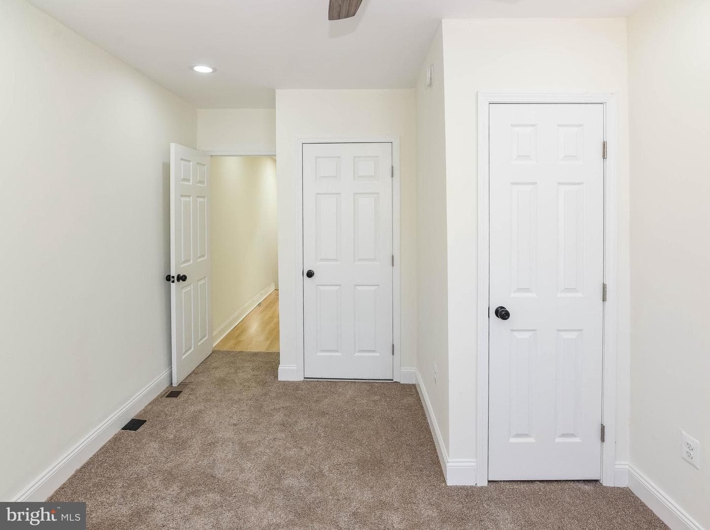 744 N Patterson Park Avenue photo 22