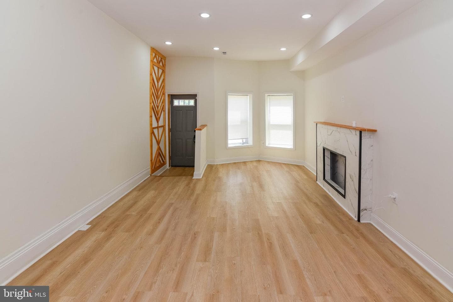 744 N Patterson Park Avenue photo 3
