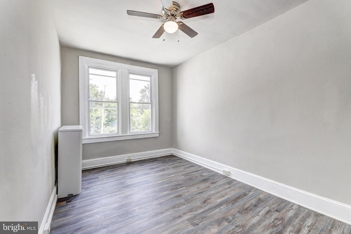 3611 W Garrison Avenue photo 27
