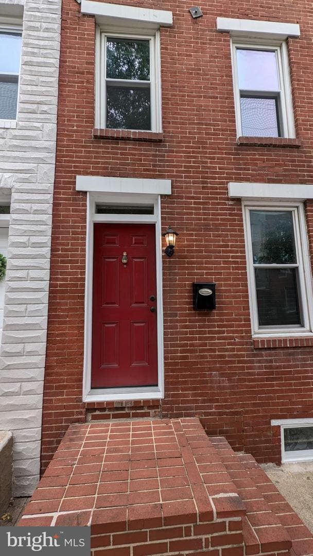 1206 Riverside Avenue photo 1