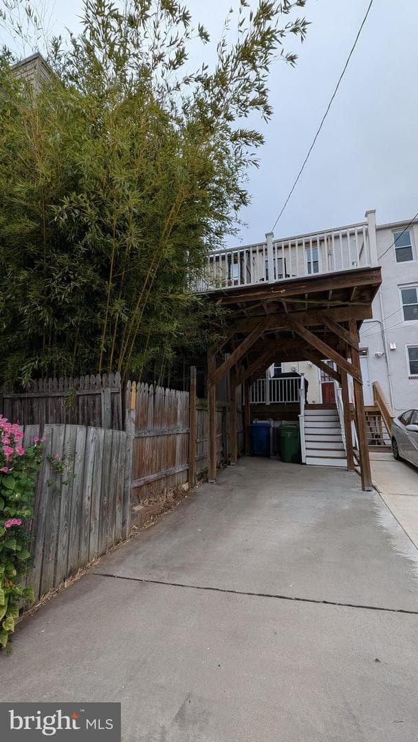 1206 Riverside Avenue photo 3