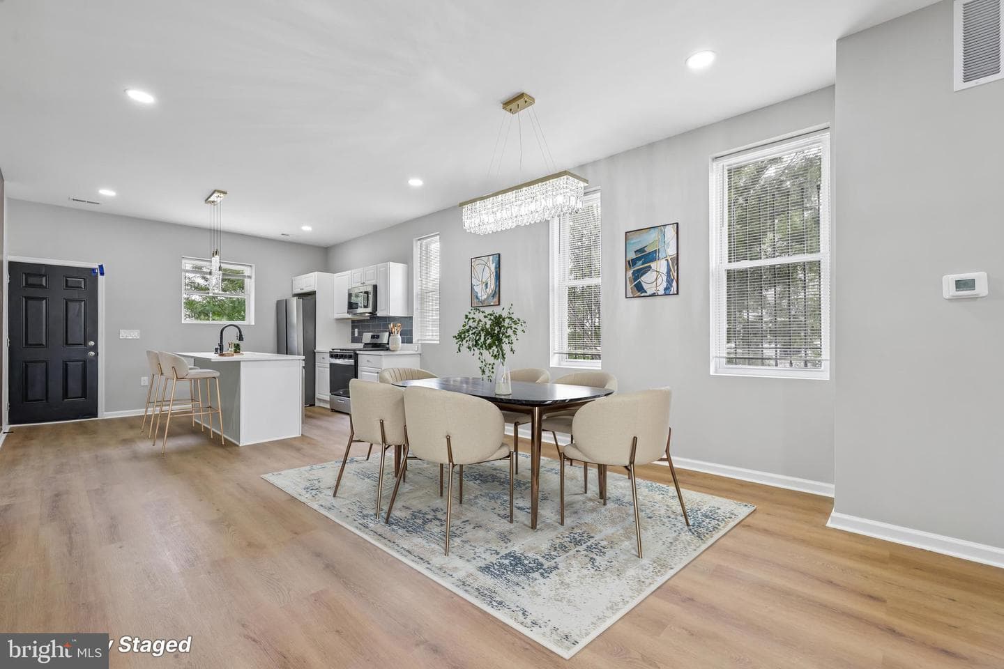 1801 N Fulton Avenue photo 13