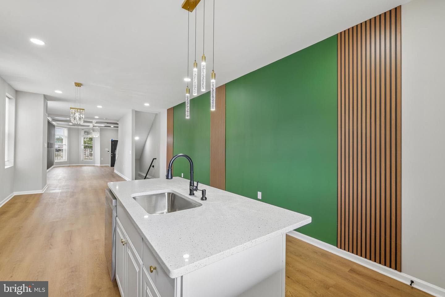 1801 N Fulton Avenue photo 18