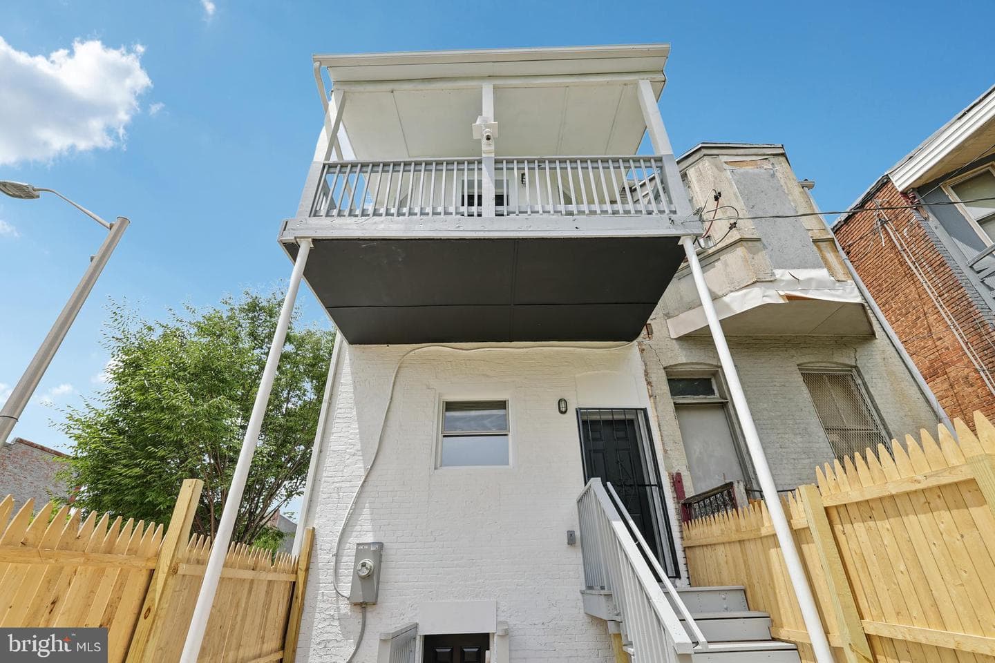 1801 N Fulton Avenue photo 46