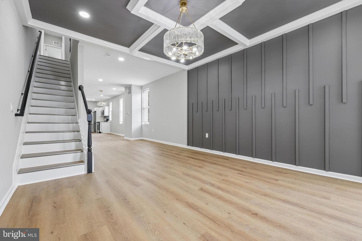 1801 N Fulton Avenue photo 9