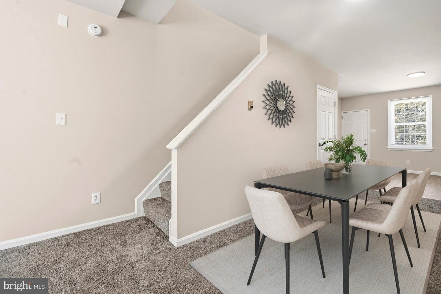 2416 Mcelderry Street photo 4