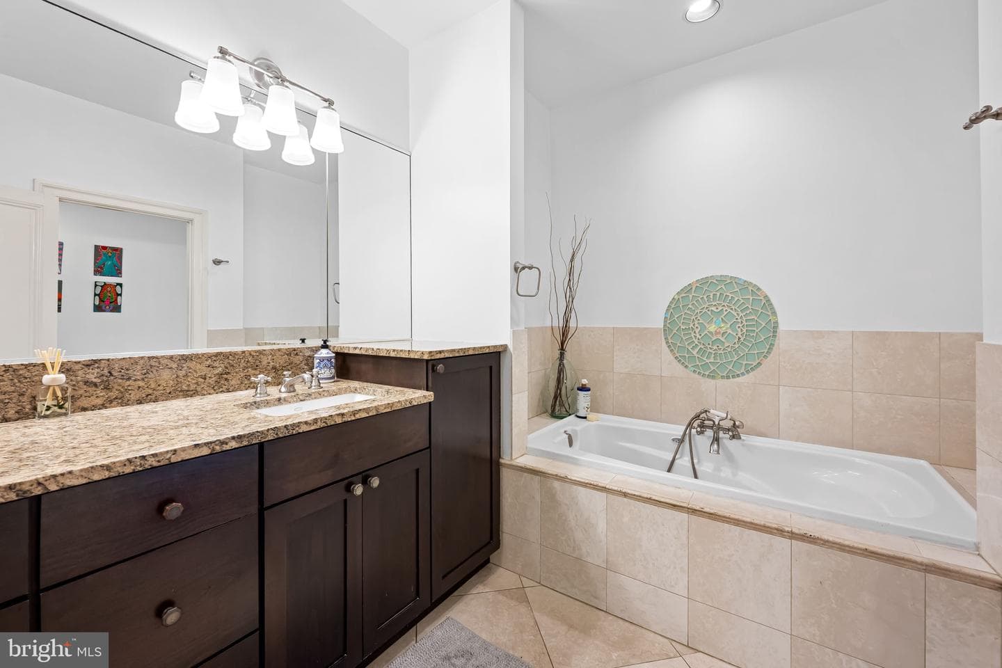 1522 Bolton Street photo 27