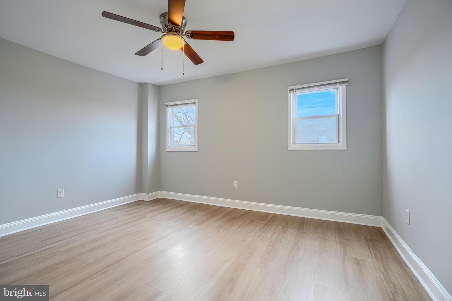 3802 Fernhill Avenue photo 35