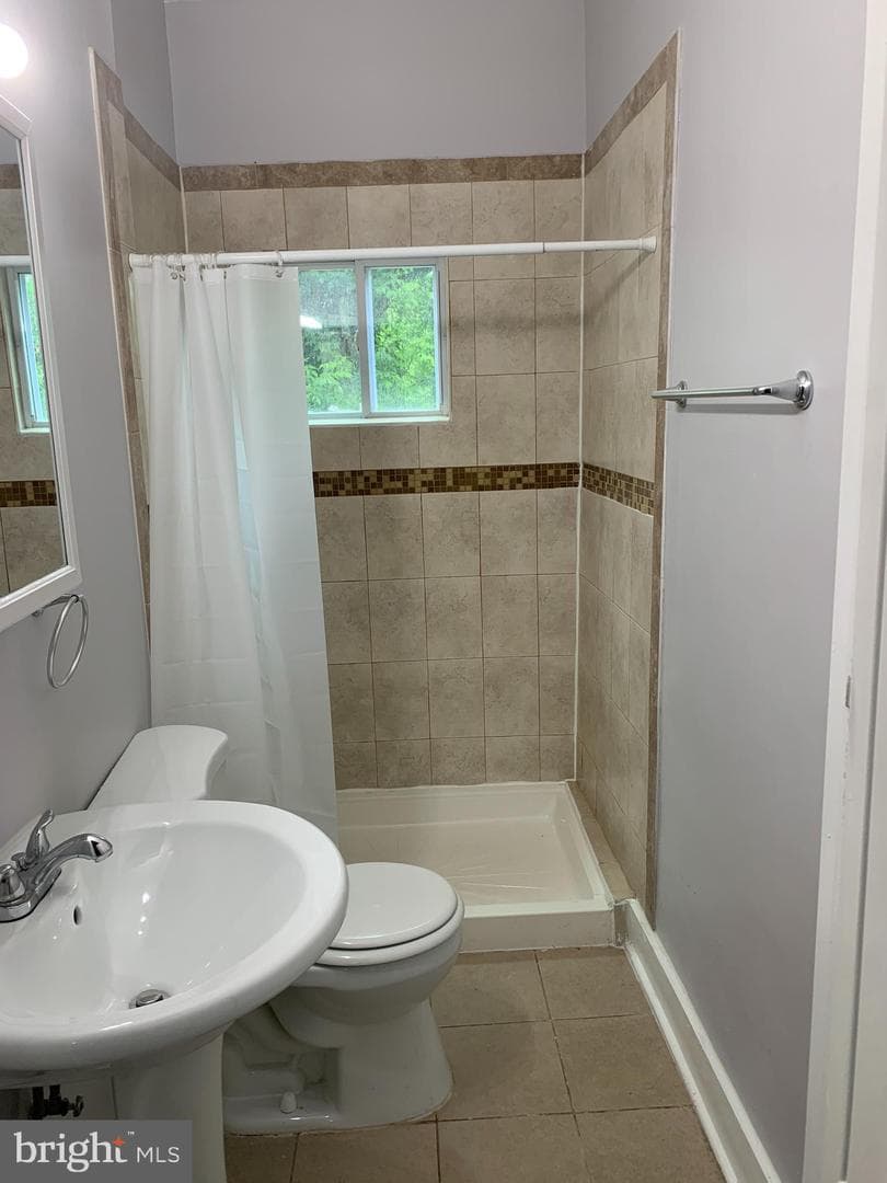 519 Beaumont Avenue photo 6