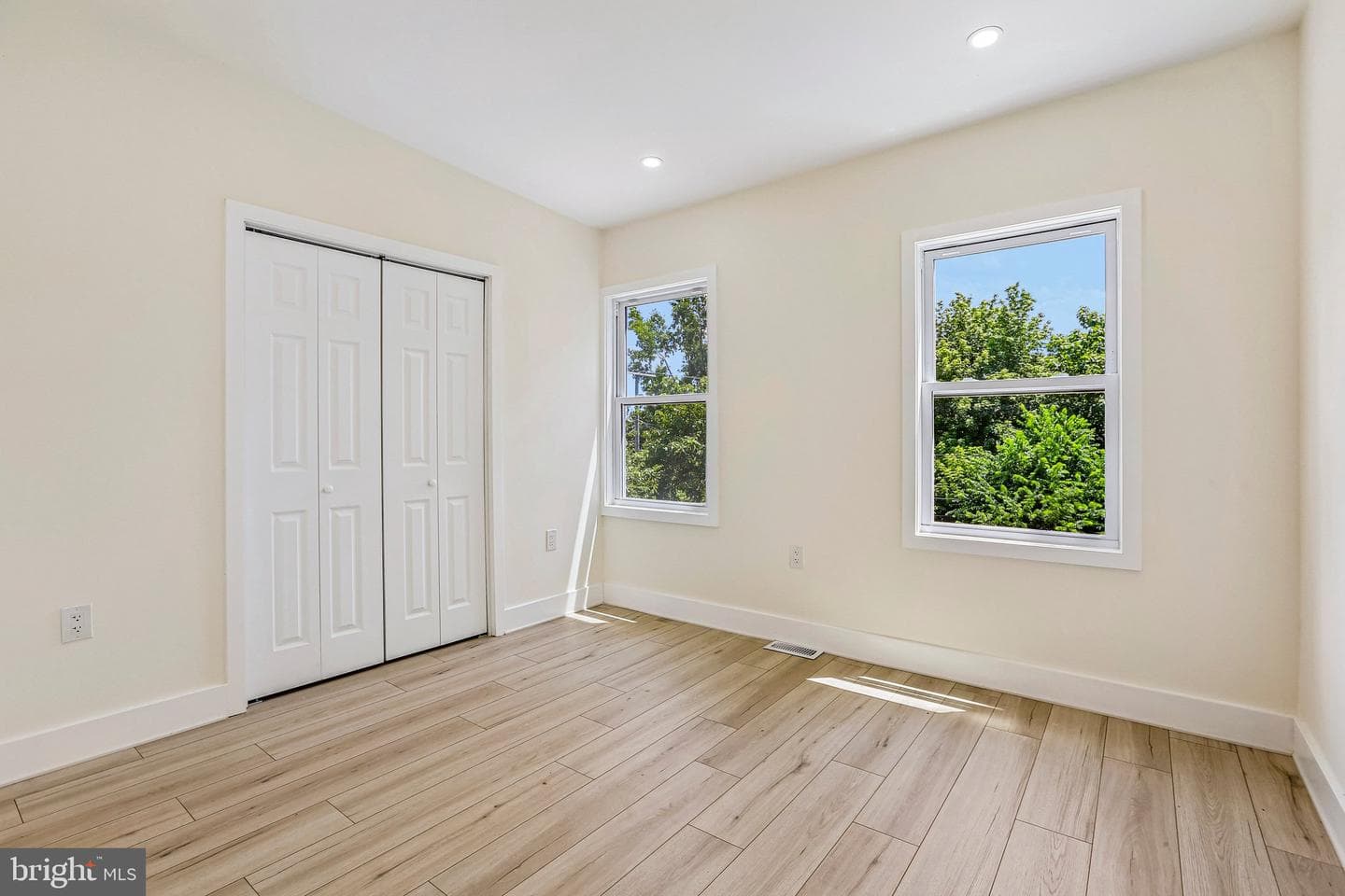 3007 Presstman Street photo 16