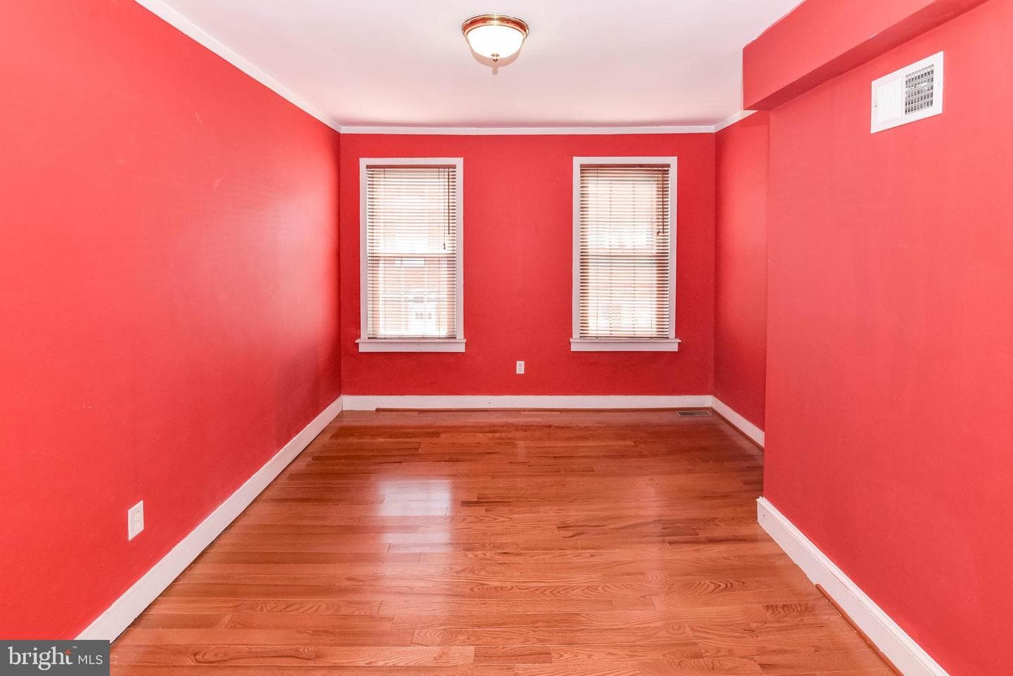 1238 Wall Street photo 12