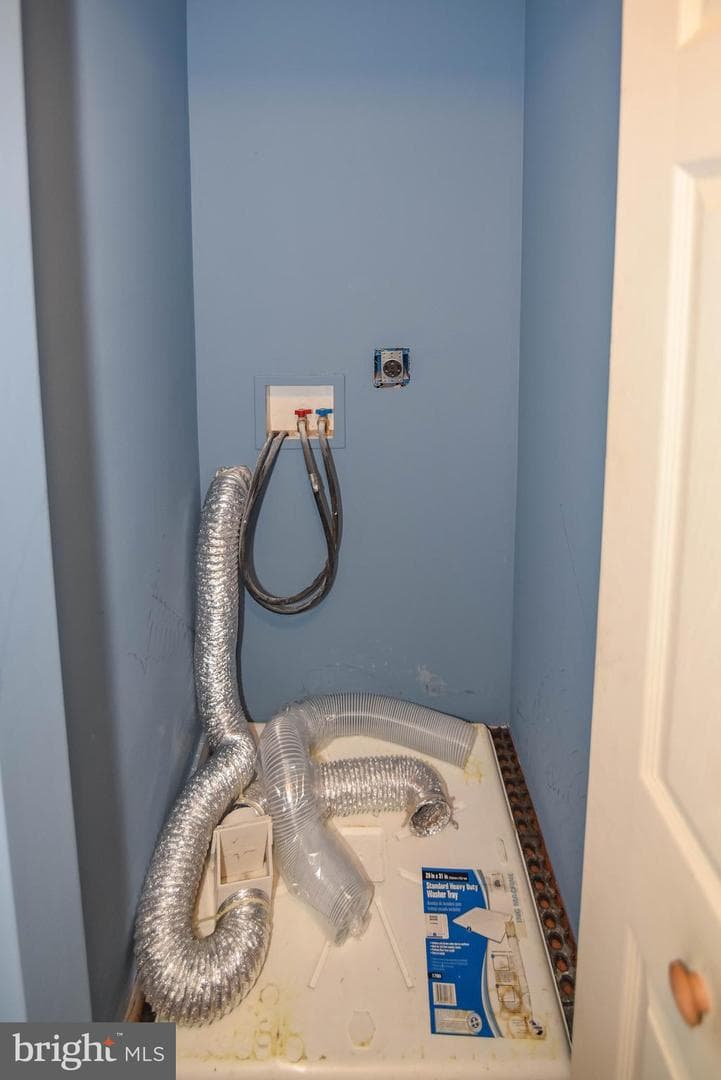 1238 Wall Street photo 20