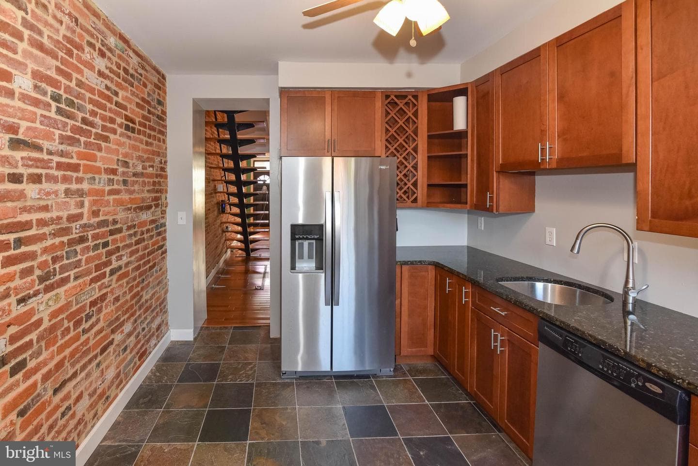 1238 Wall Street photo 7