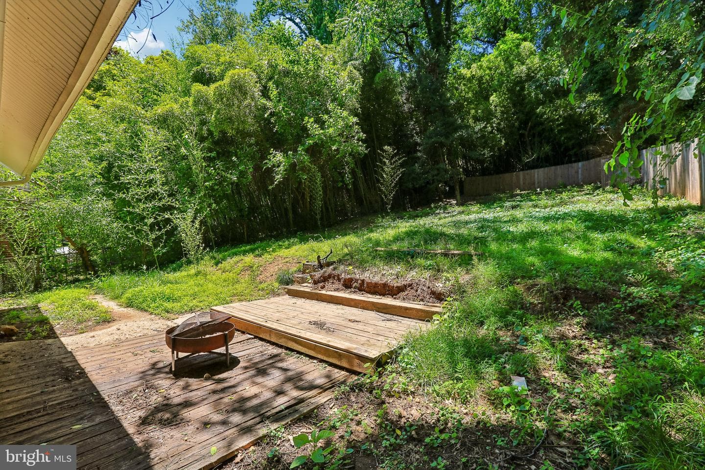 6204 Everall Avenue photo 25