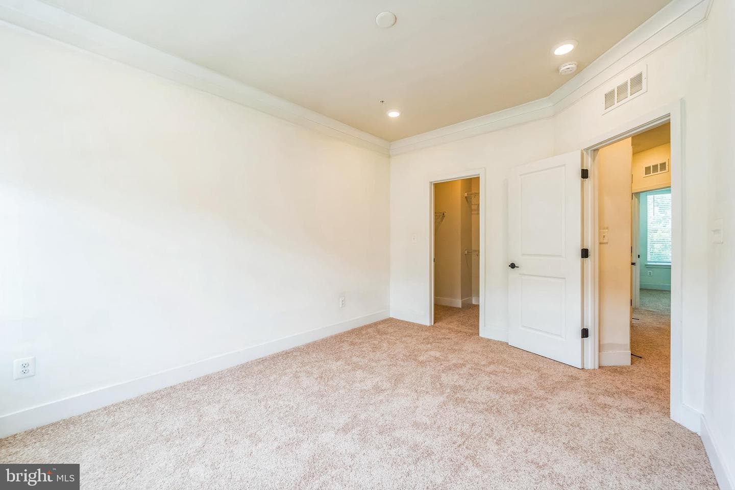 4306 Roland Heights Avenue photo 18