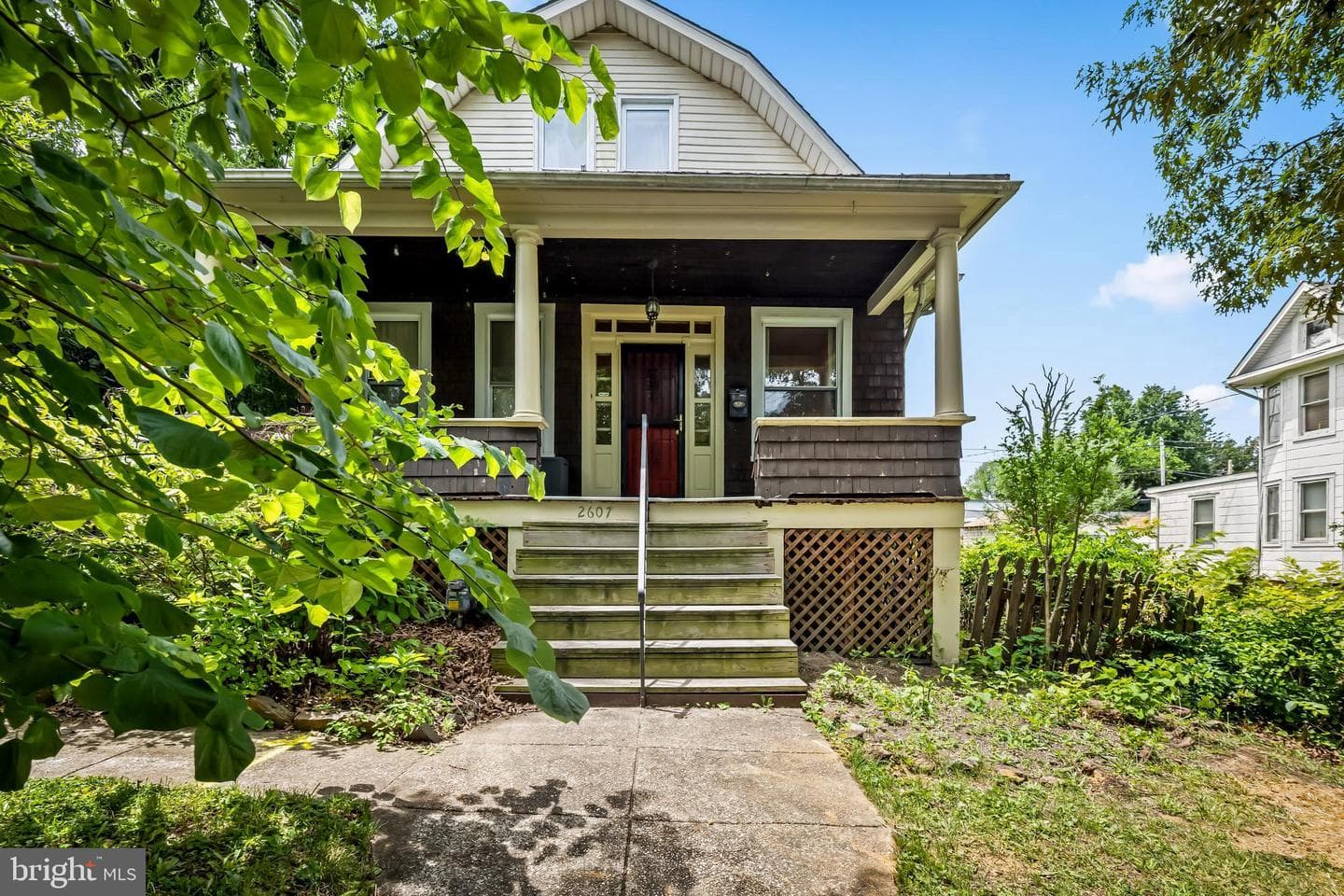 2607 Goodwood Road photo 2
