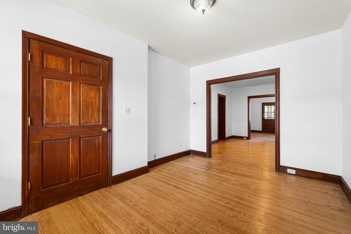 315 Elrino Street photo 3