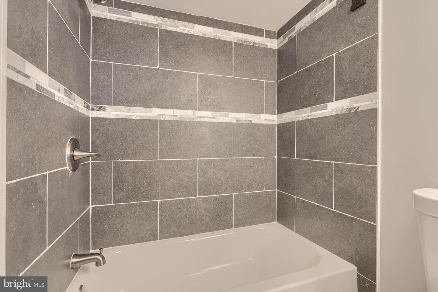 3416 Piedmont Avenue photo 39