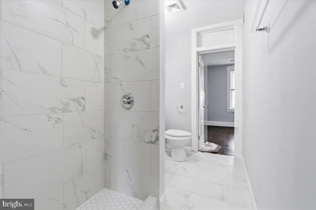 1231 N Potomac Street photo 18
