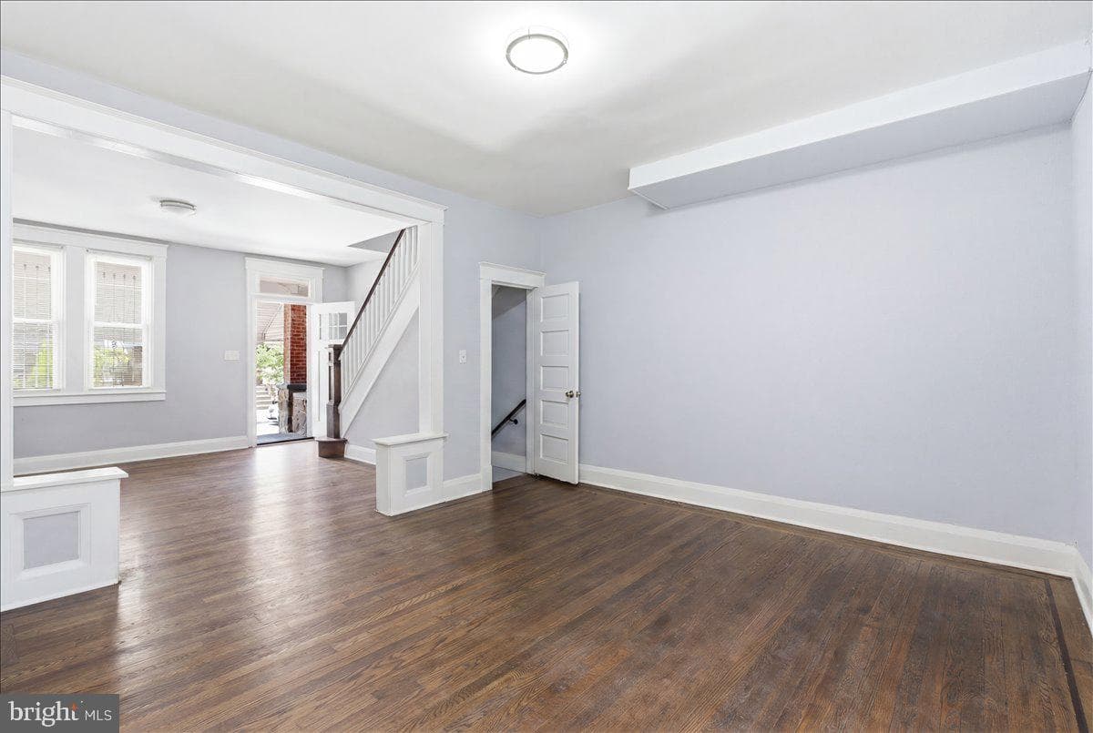 1231 N Potomac Street photo 7