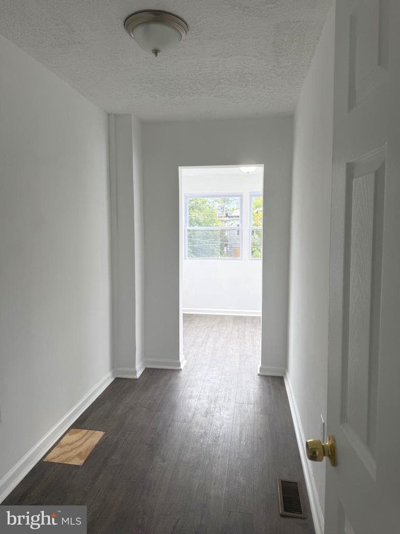 4803 Cordelia Avenue photo 21