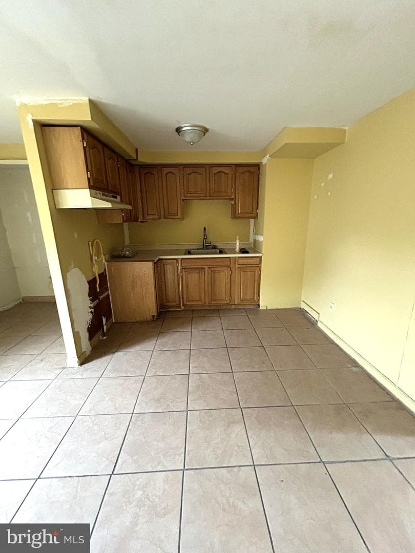 2718 Norland Road photo 3