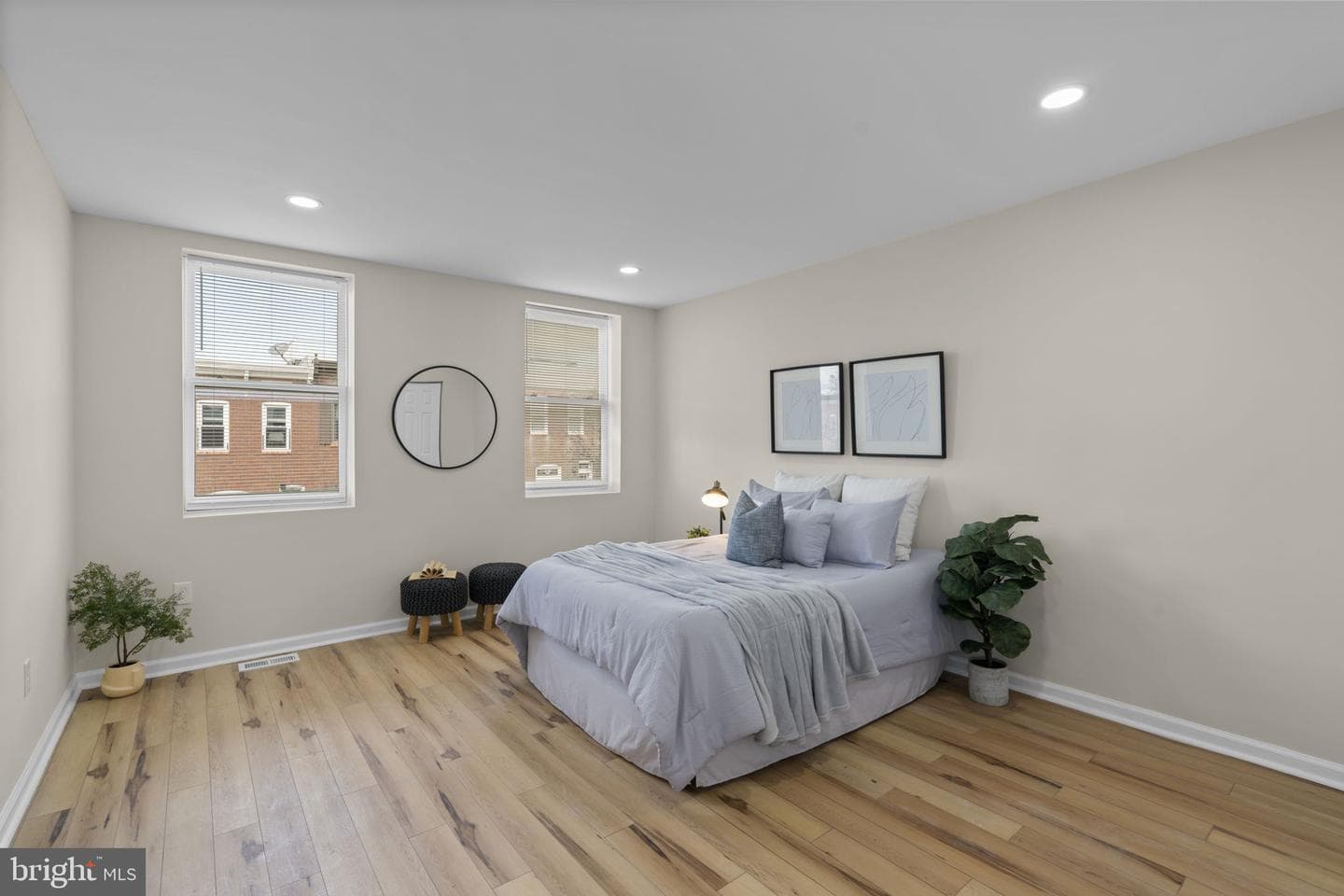3111 Foster Avenue photo 17