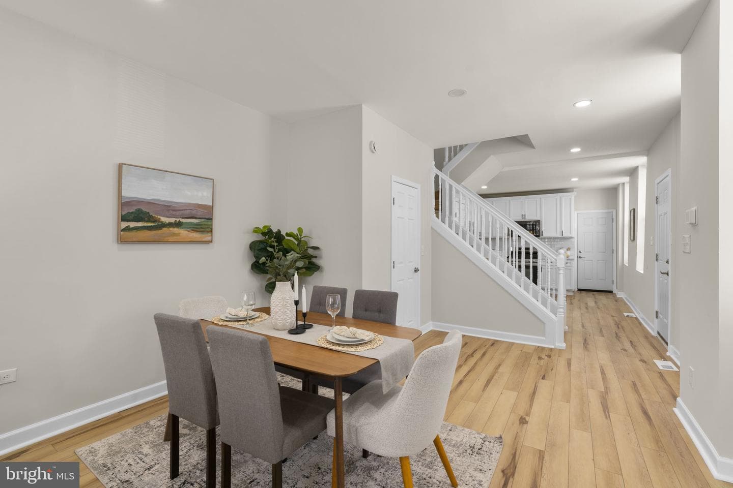 3111 Foster Avenue photo 6