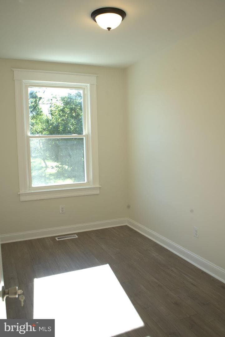 117 S Wickham Rd photo 90