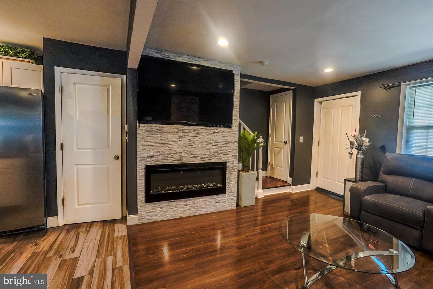 3915 Flowerton Road photo 3