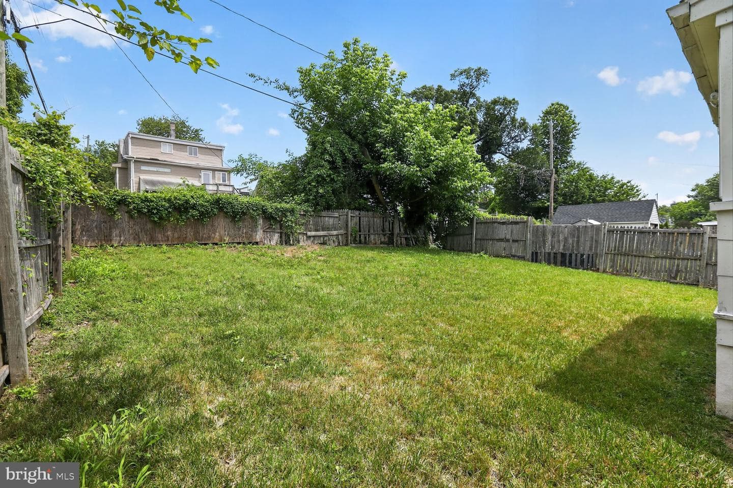 2600 Roselawn Avenue photo 22