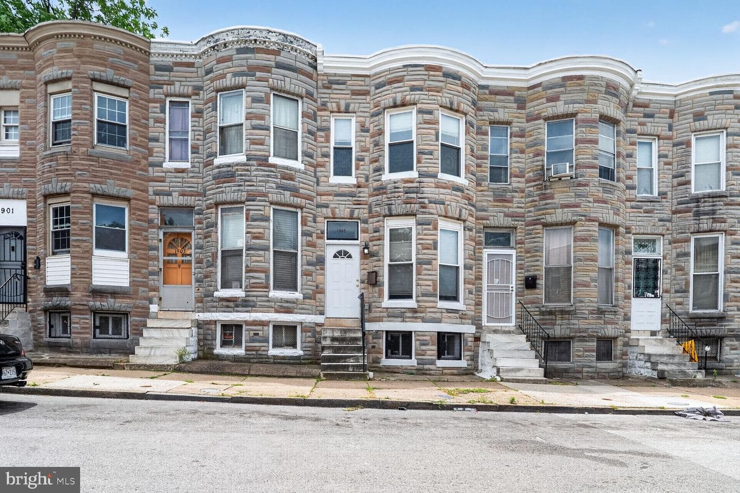 1905 Penrose Avenue photo 1