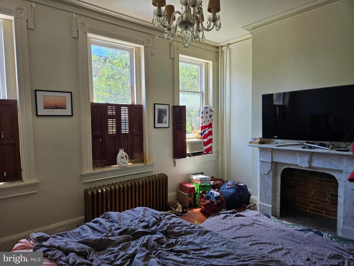 122 W Lanvale Street photo 14