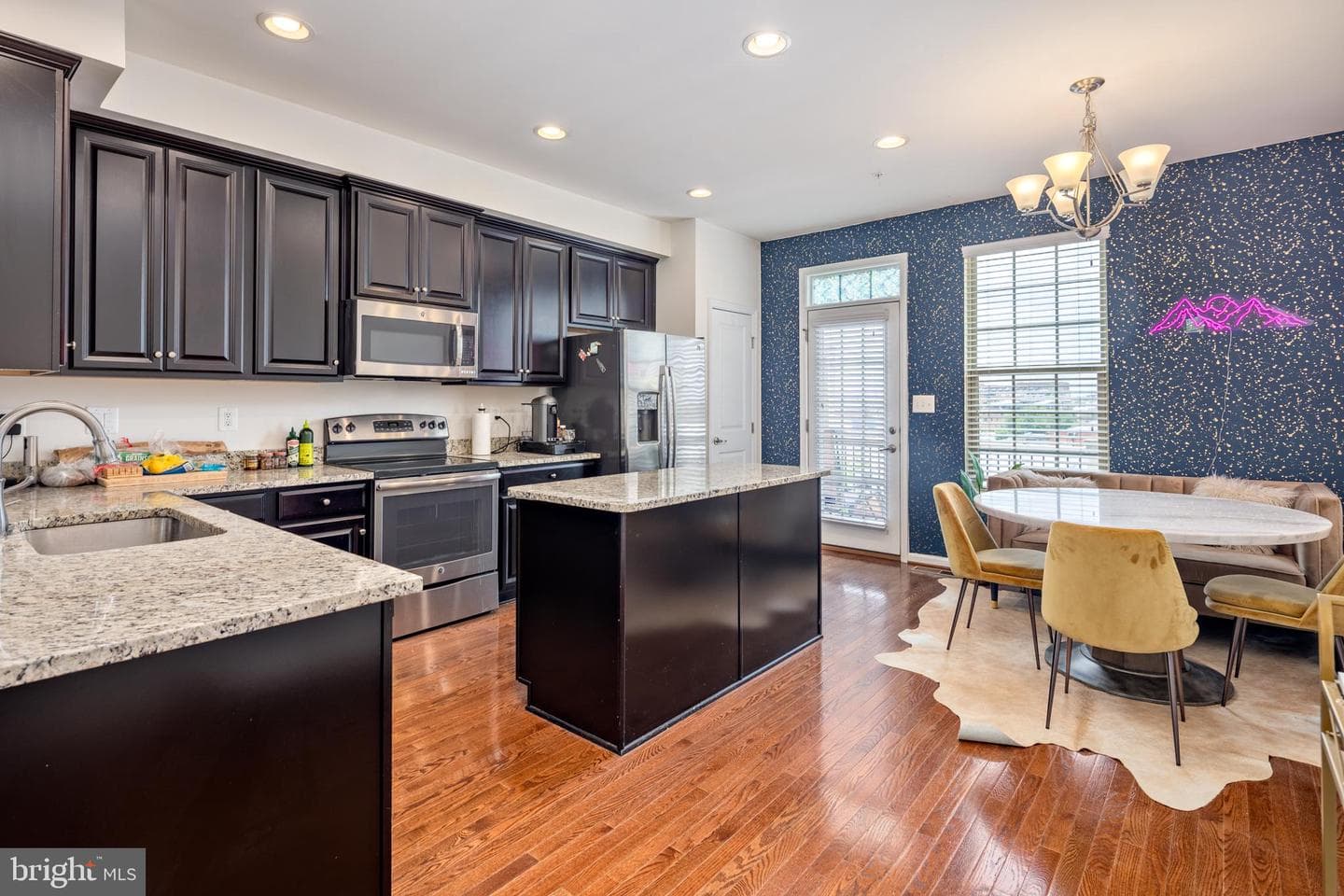 836 S Macon Street photo 11