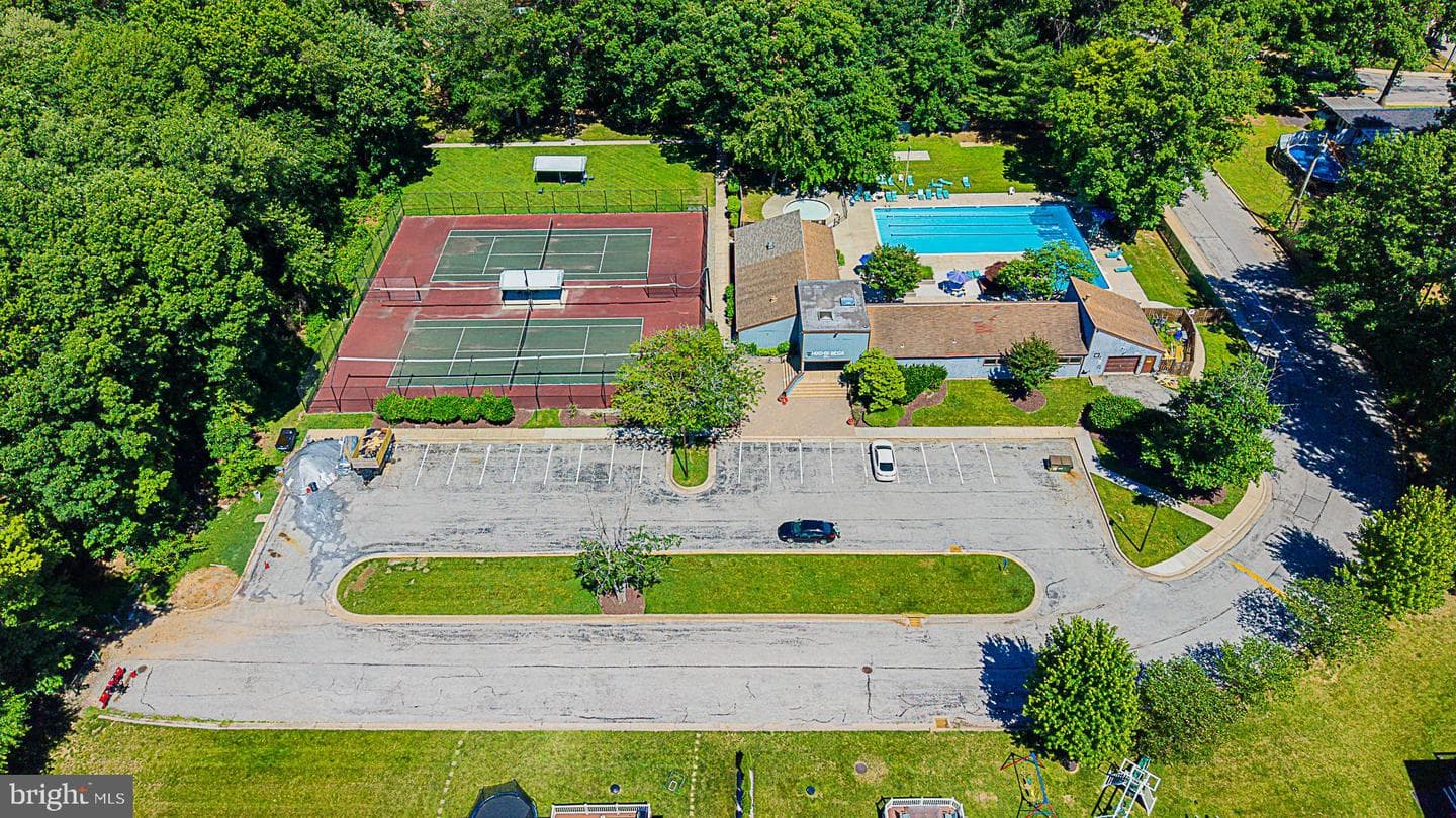 6300 Red Cedar Place #204 photo 19